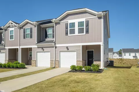 40 Beachley Pl, Simpsonville, SC 29680