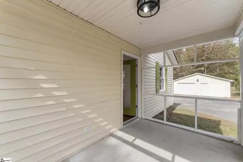 Exterior - 10 Park Ave, Honea Path, SC 29654 photo 6 of 8