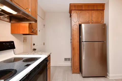 Kitchen - 710 S E St, Easley, SC 29640 photo 5 of 5
