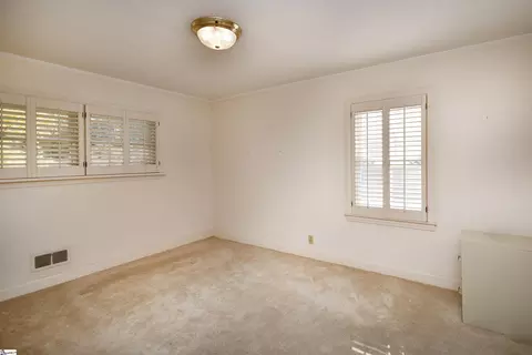 Bedroom - 710 S E St, Easley, SC 29640 photo 3 of 8