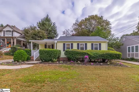117 Cammer Ave, Greenville, SC 29605