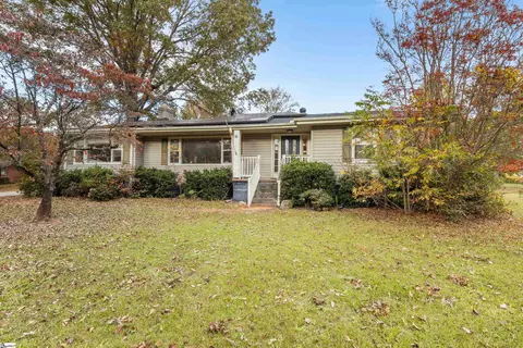 10 Stadium Dr, Greenville, SC 29609