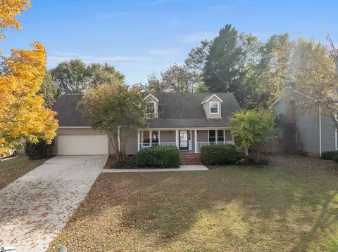 215 Hedgewood Ter, Greer, SC 29650
