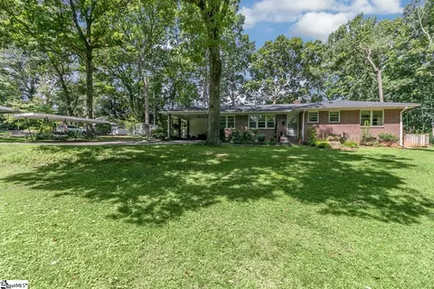 7 Brookside Dr, Travelers Rest, SC 29690
