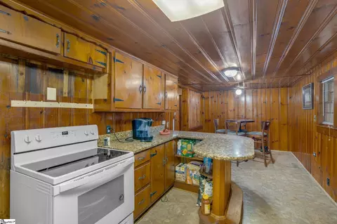 Kitchen - 818 Rice Rd, Easley, SC 29640 photo 4 of 4