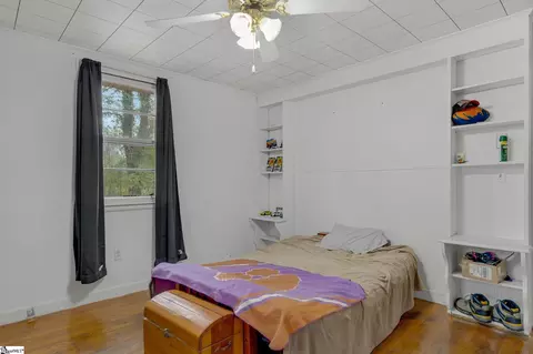 Bedroom - 818 Rice Rd, Easley, SC 29640 photo 3 of 6