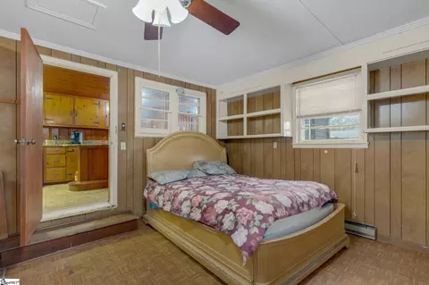 Bedroom - 818 Rice Rd, Easley, SC 29640 photo 5 of 6