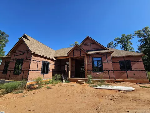 210 Stewart Gin Rd, Liberty, SC 29657