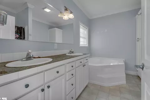 104 Georges Knl, Easley, SC 29640 photo 11