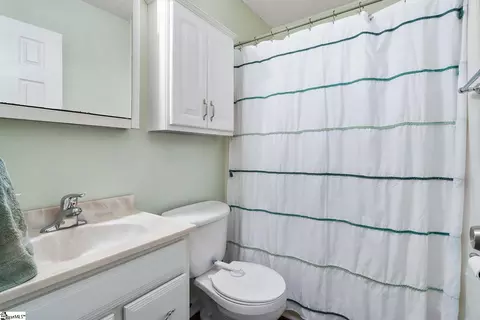 Bath - 220 Lewis Rd, Williamston, SC 29697 photo 2 of 2