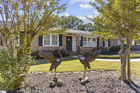 104 Andover Rd, Greenville, SC 29615