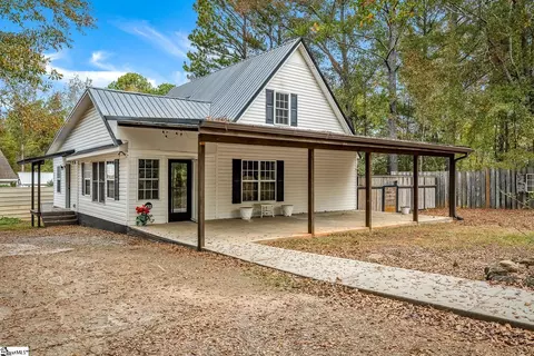 422 Hall Rd, Anderson, SC 29624