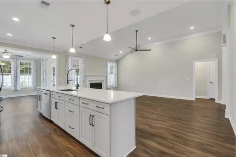 212 Crestgate Way, Easley, SC 29642 photo 11