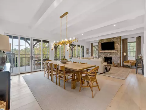 Dining - 231 S Lake Dr, Sunset, SC 29685 photo 1 of 1
