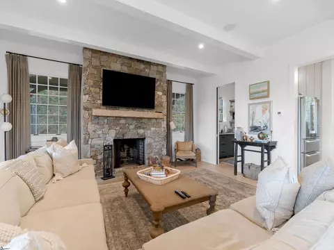 Living - 231 S Lake Dr, Sunset, SC 29685 photo 2 of 2