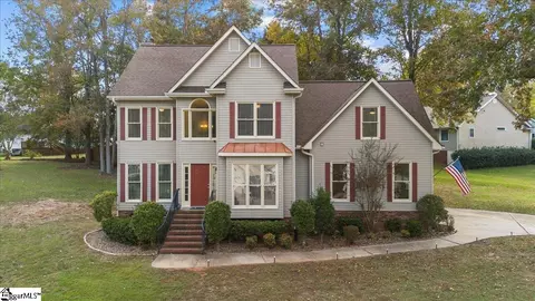 104 Tiffan Ct, Simpsonville, SC 29680