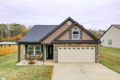 220 Bertha Burns Rd, Inman, SC 29349