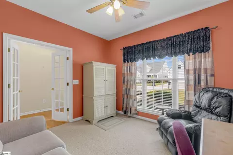 105 St James Place Dr, Greer, SC 29650 photo 3