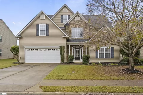 204 Brazos Ln, Simpsonville, SC 29680