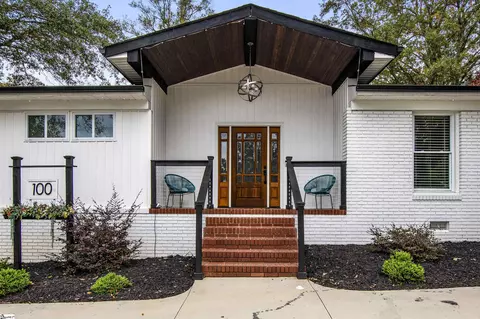 100 Highland Rd, Easley, SC 29640