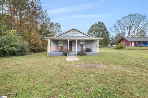 141 Spearman Dr, Piedmont, SC 29673