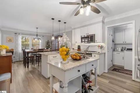 Kitchen - 1108 Devenger Rd, Greer, SC 29650 photo 4 of 4