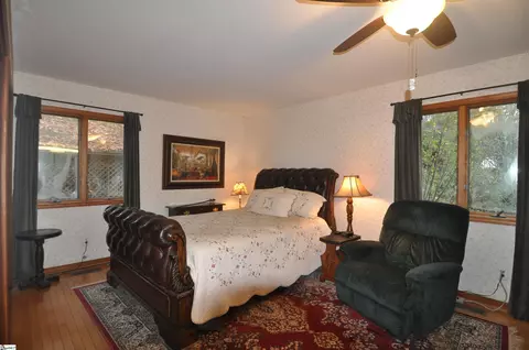 Bedroom - 451 Bill Holbert Rd, Tryon, NC 28782 photo 2 of 5