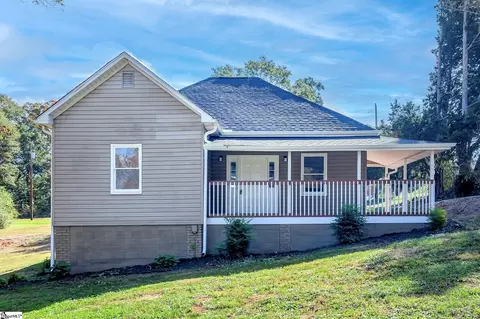 129 2nd St, Greenville, SC 29605