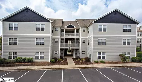 182 University Village Dr UNIT L, Central, SC 29630