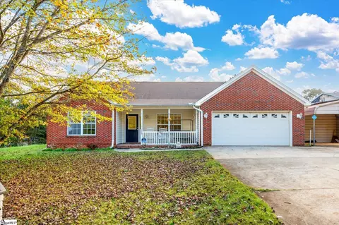 229 N Rutherford Rd, Greer, SC 29651