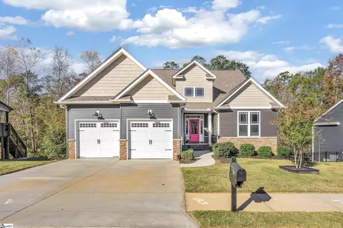 321 Brenleigh Ct, Simpsonville, SC 29680