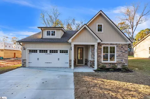 608 Caughlin Ave, Anderson, SC 29624