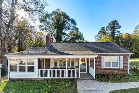 708 Arthur Blvd, Union, SC 29379