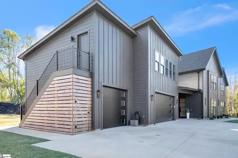 Exterior - 141 Beechwood Dr, Greer, SC 29651 photo 7 of 7
