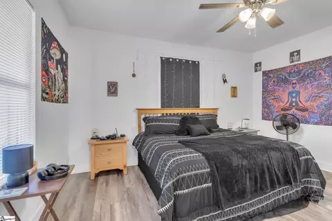 6 8th St, Greer, SC 29651 photo 4
