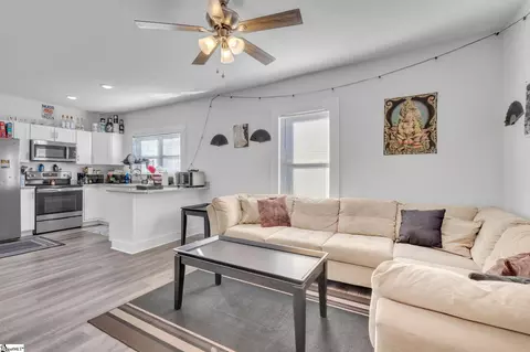 6 8th St, Greer, SC 29651 photo 22