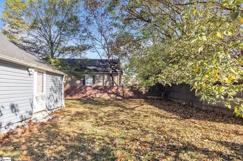 6 8th St, Greer, SC 29651 photo 24