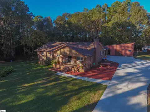 120 Sam Brown Rd, Seneca, SC 29678 photo 4