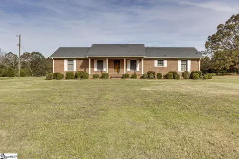 843 Princeton Hwy, Honea Path, SC 29654