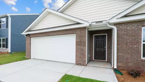 2272 Pierett Cir, Woodruff, SC 29388