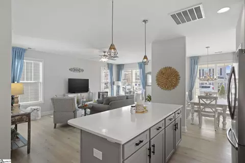 Kitchen - 103 Townsend Ave, Greer, SC 29651 photo 3 of 5