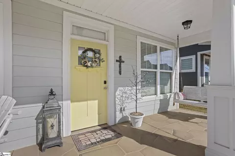 Exterior - 103 Townsend Ave, Greer, SC 29651 photo 4 of 7