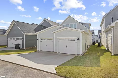 Exterior - 103 Townsend Ave, Greer, SC 29651 photo 7 of 7