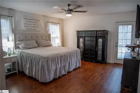 Bedroom - 498 Hendricks Rd, Easley, SC 29642 photo 2 of 5