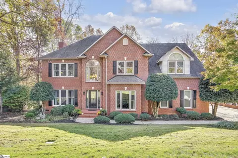 111 Beckworth Dr, Taylors, SC 29687