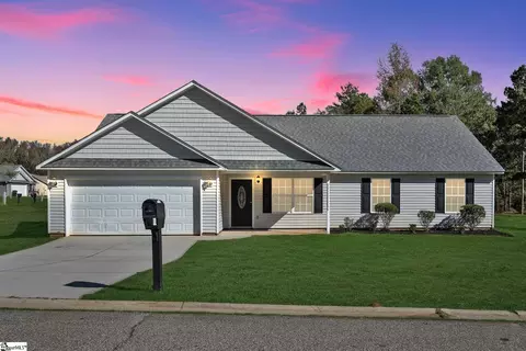 205 Amethyst Way, Laurens, SC 29360