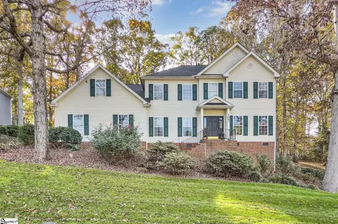 154 Circle Slope Dr, Simpsonville, SC 29681