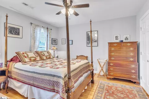Bedroom - 104 Pine Ridge Dr, Easley, SC 29642 photo 4 of 7