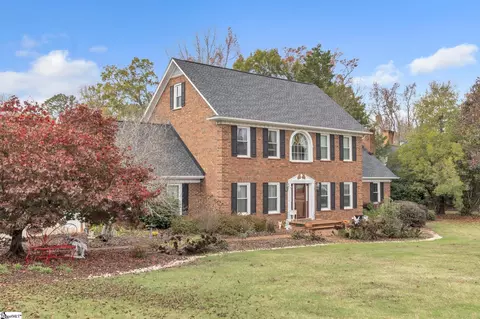 104 Pine Ridge Dr, Easley, SC 29642