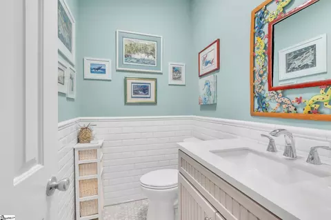 Bath - 104 Pine Ridge Dr, Easley, SC 29642 photo 1 of 4
